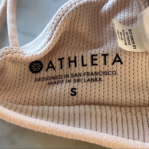 Athleta Sports Bra - Picture 3 of 4